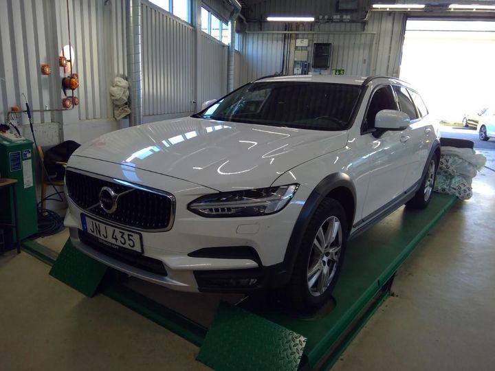 VOLVO V90 CROSS COUNT 2018 yv1pza8bcj1034526