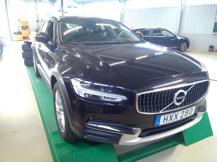 VOLVO V90 CROSS COUNTRY 2018 yv1pza8uck1067462