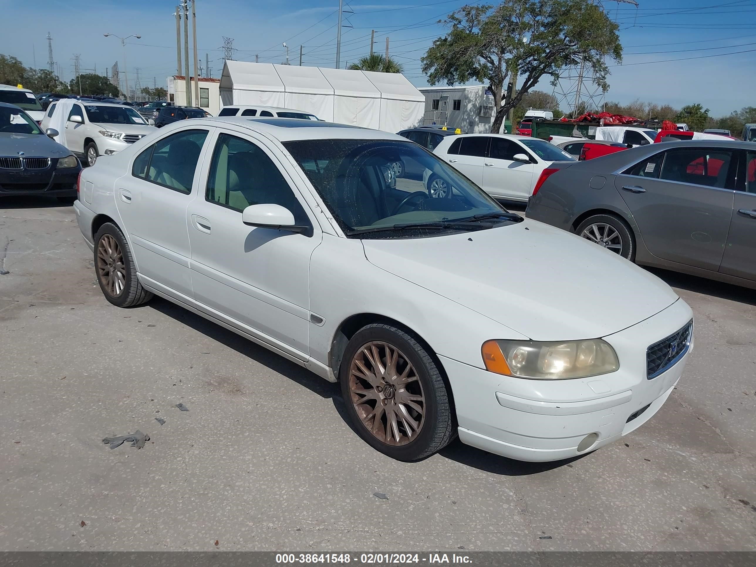 VOLVO S60 2005 yv1rs547752476435