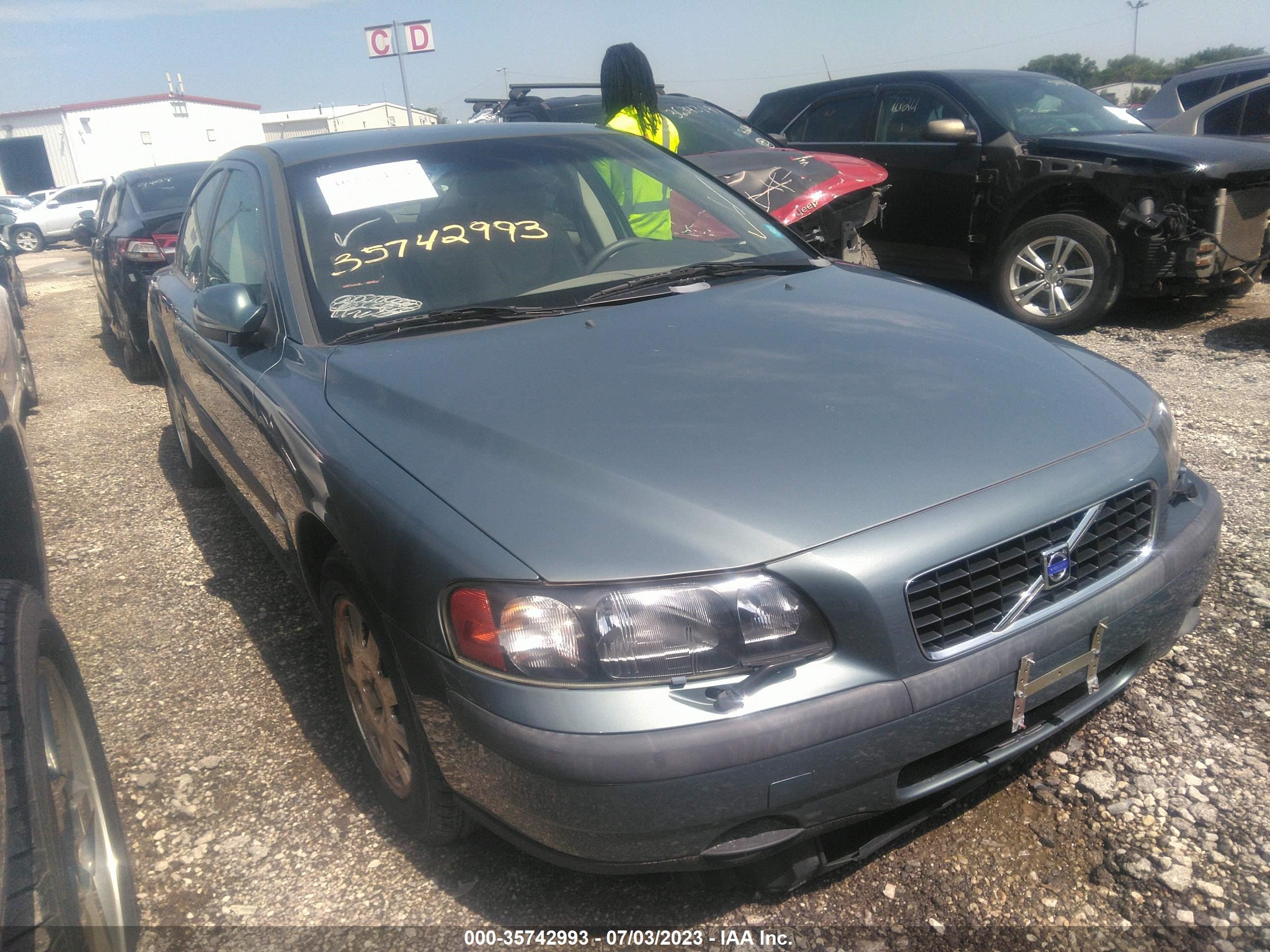 VOLVO S60 2001 yv1rs61r012052617