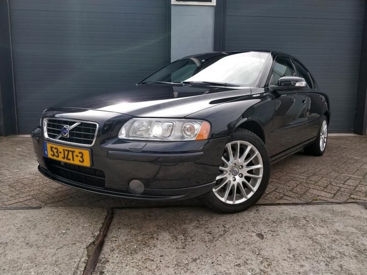 VOLVO S60 SALOON 2009 yv1rs714082696636