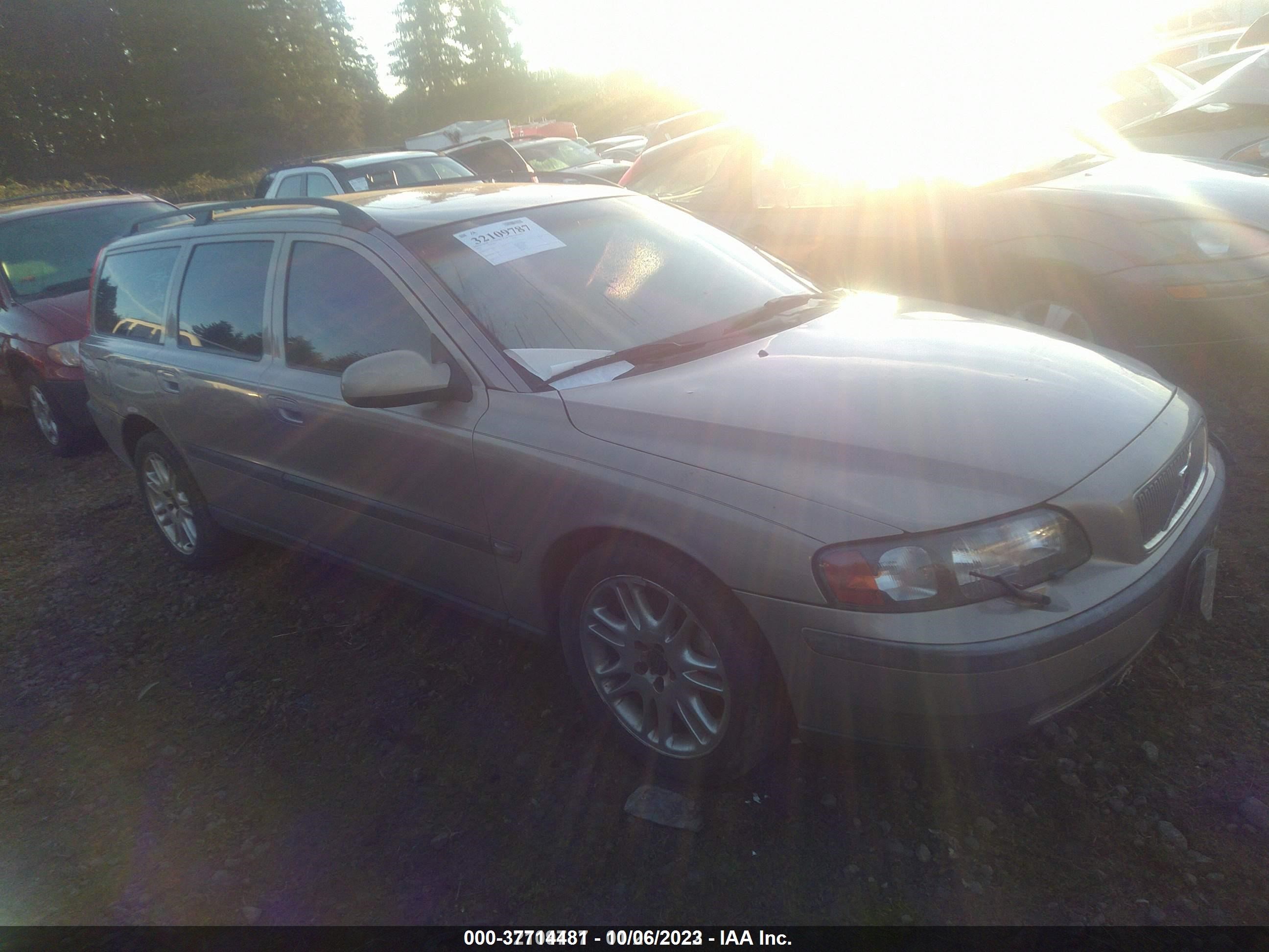 VOLVO V70 2001 yv1sw53d512065963