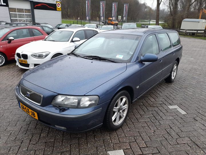 VOLVO V70 2003 yv1sw53k932323548