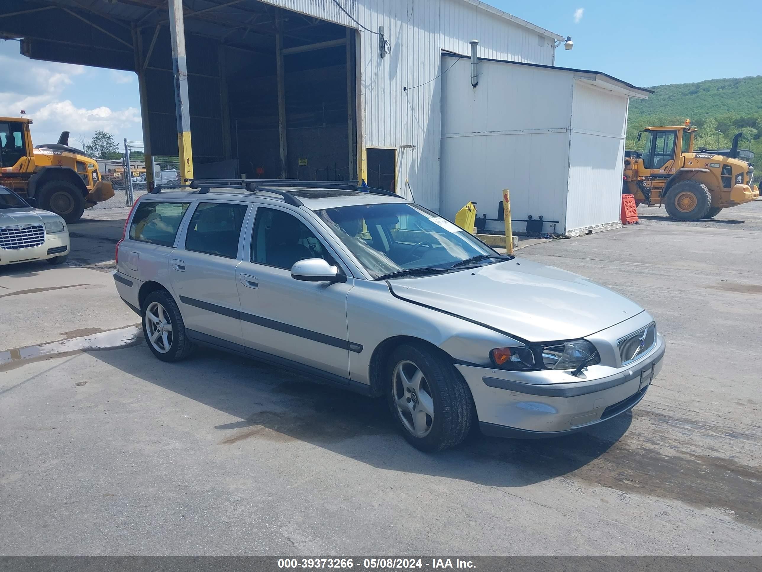 VOLVO V70 2001 yv1sw58d311121638