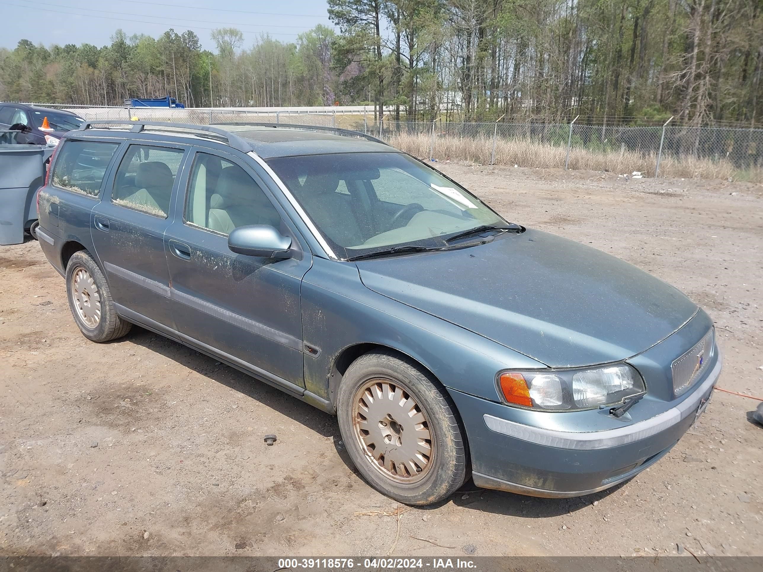 VOLVO V70 2001 yv1sw58dx11014134