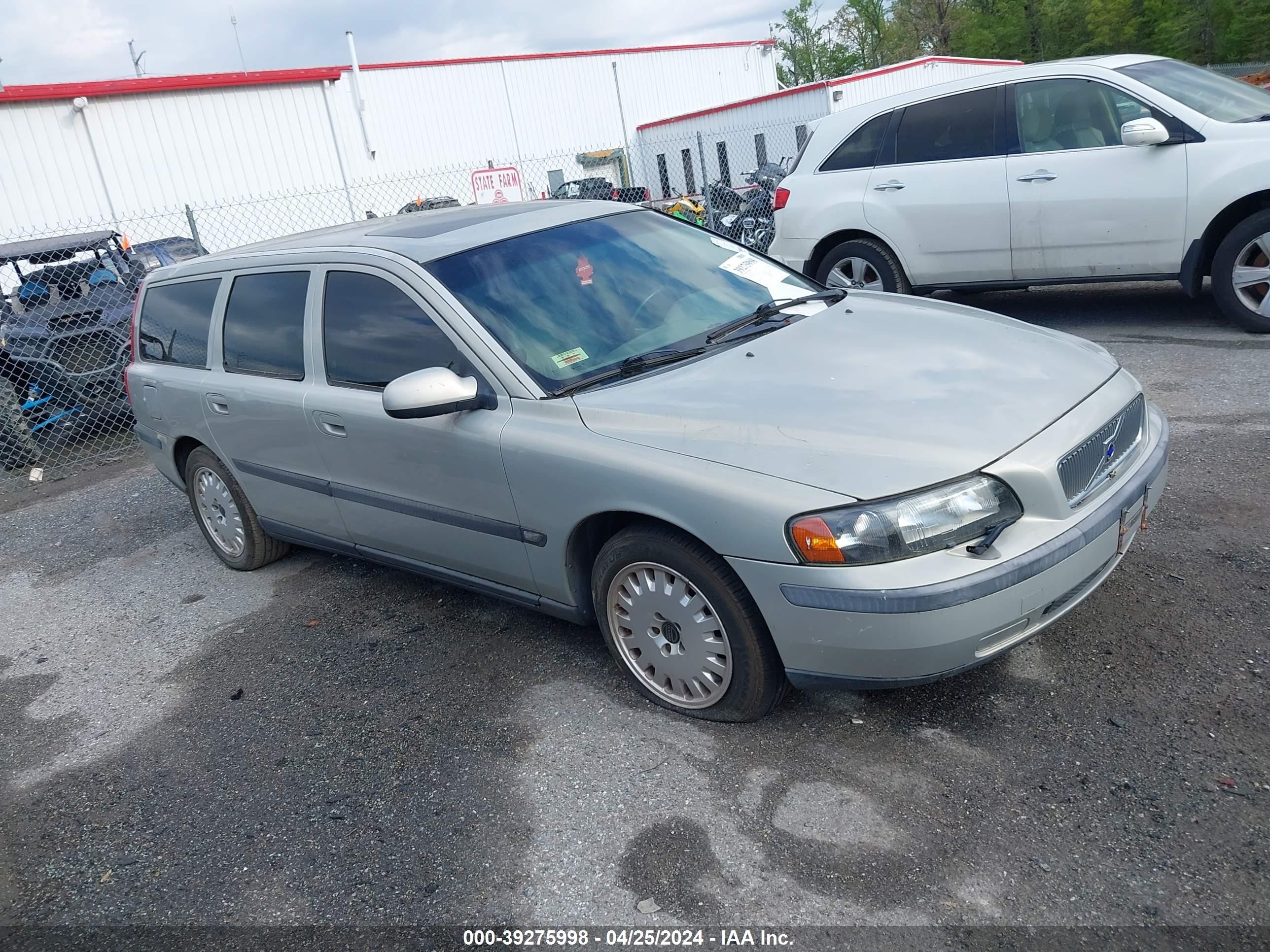 VOLVO V70 2001 yv1sw61rx12087638