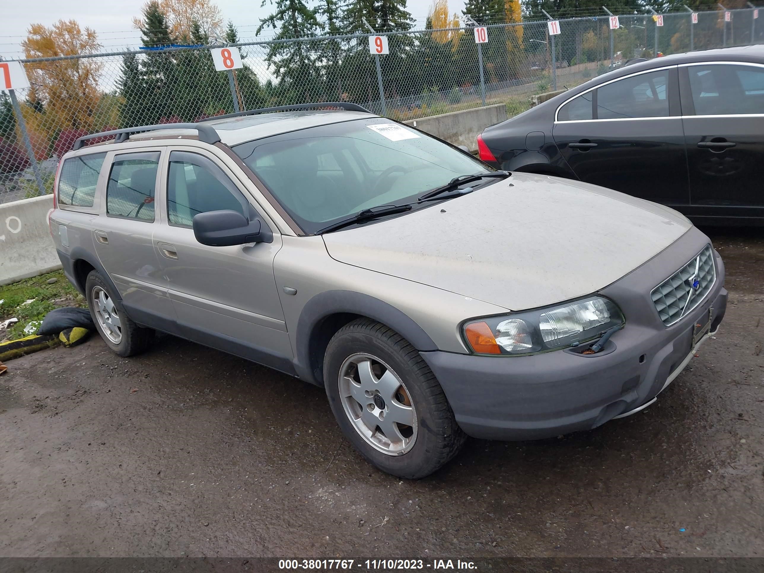 VOLVO V70 2001 yv1sz58d211000249