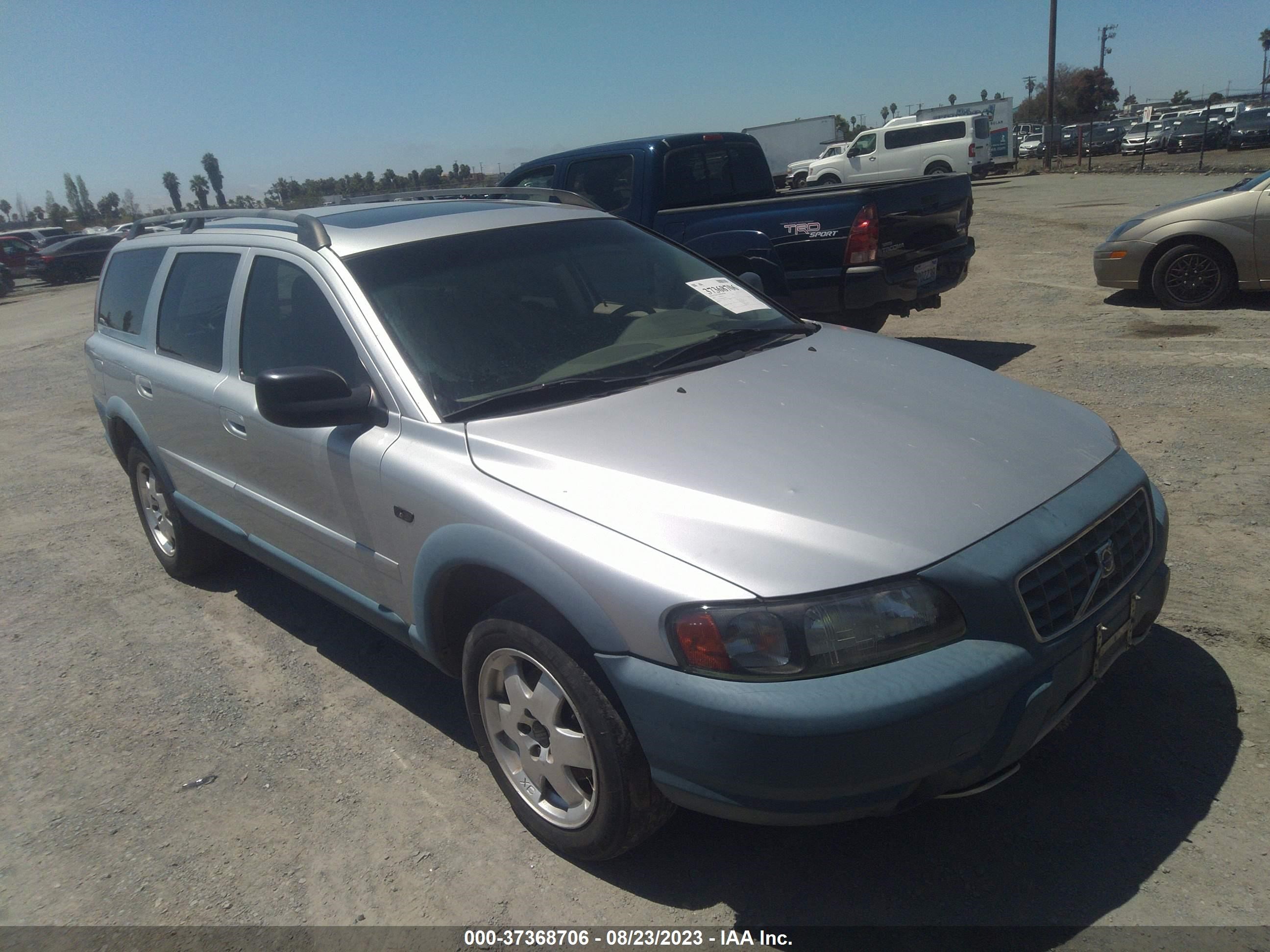 VOLVO V70 2001 yv1sz58d611014672