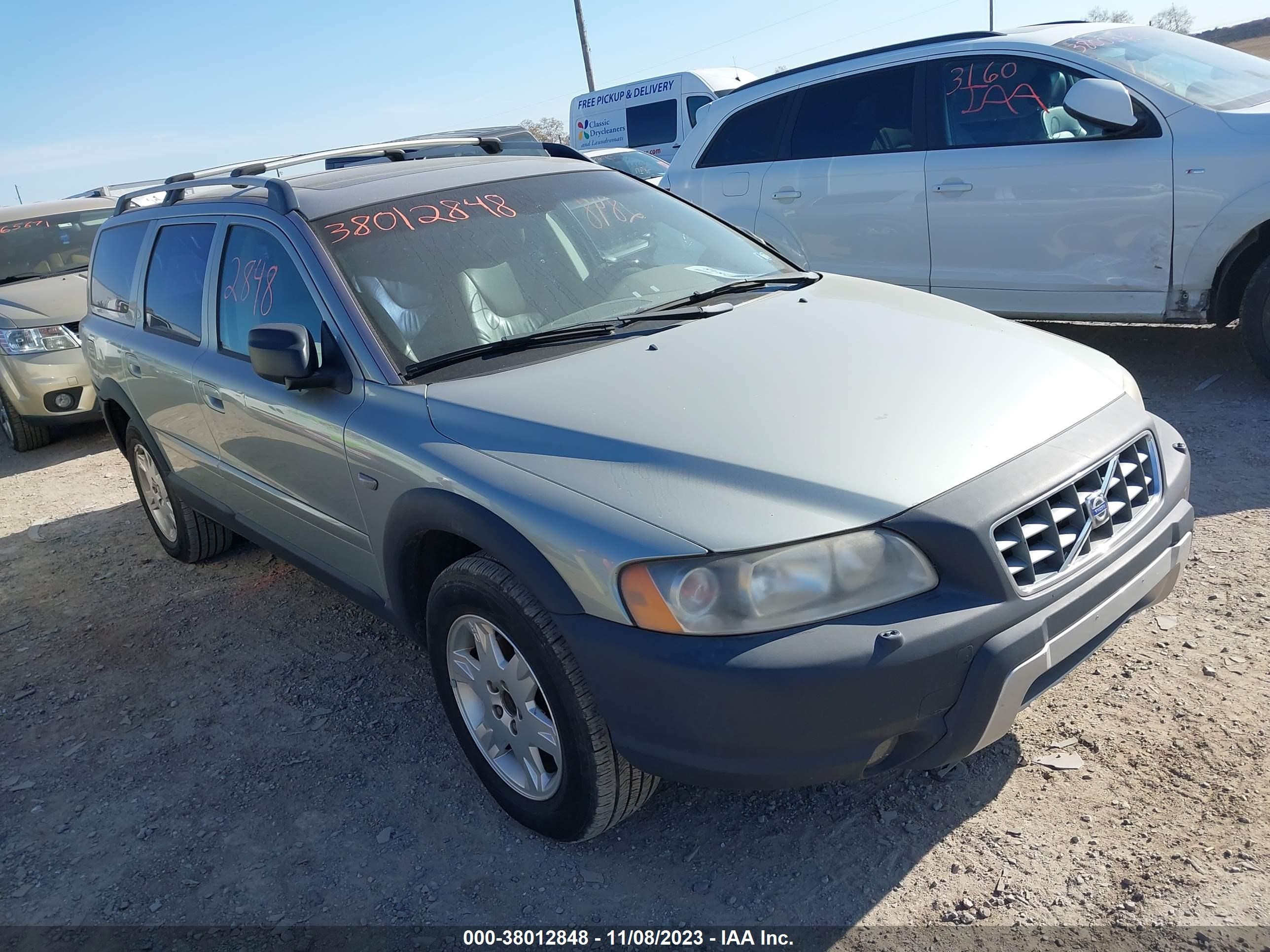 VOLVO XC70 2005 yv1sz592551192849