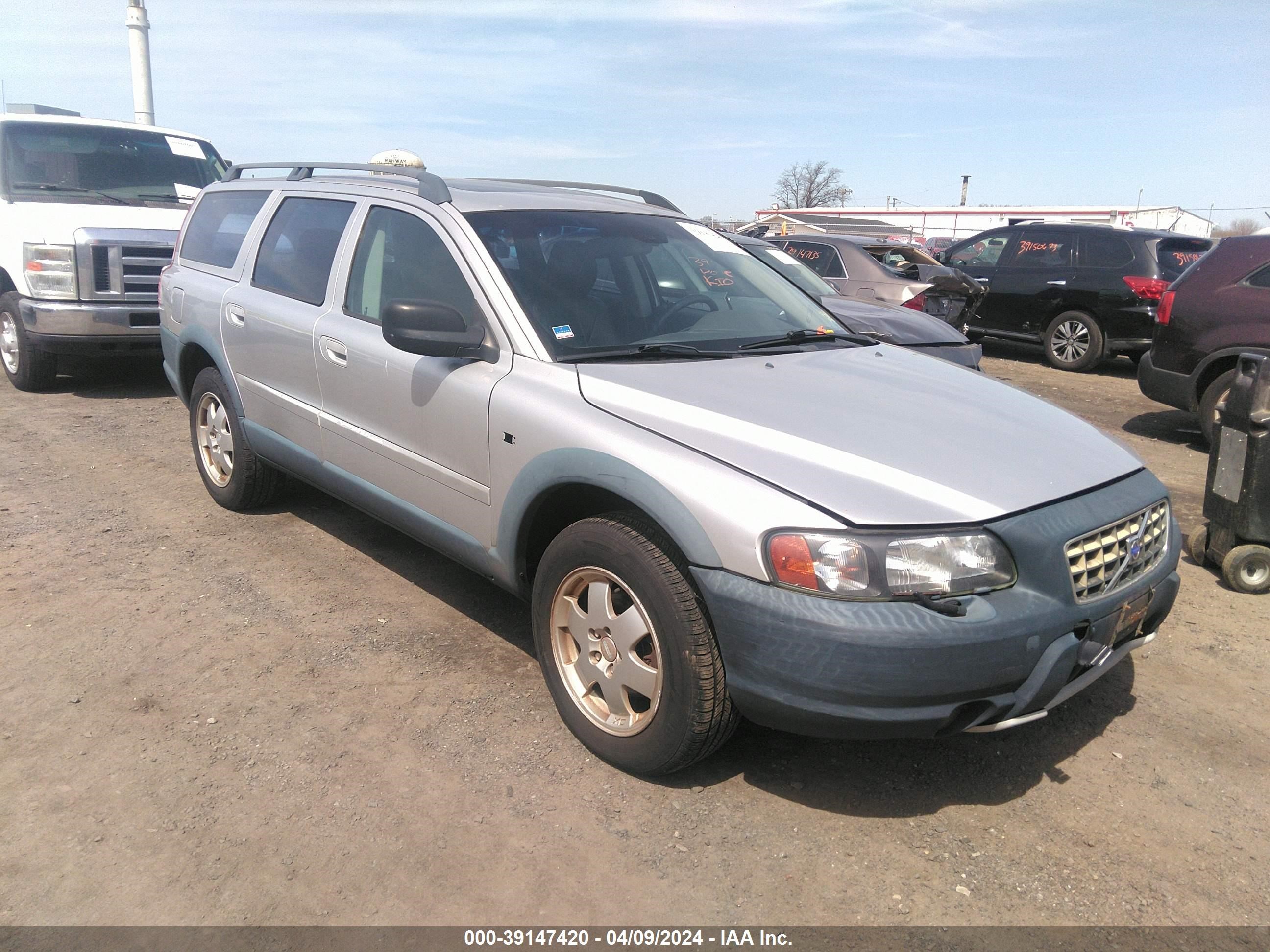 VOLVO XC70 2004 yv1sz59h141131503