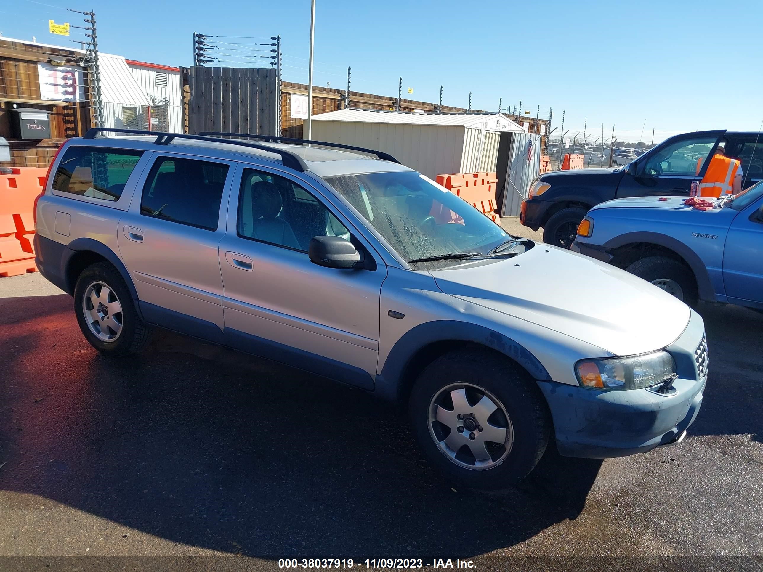 VOLVO XC70 2004 yv1sz59h141137656