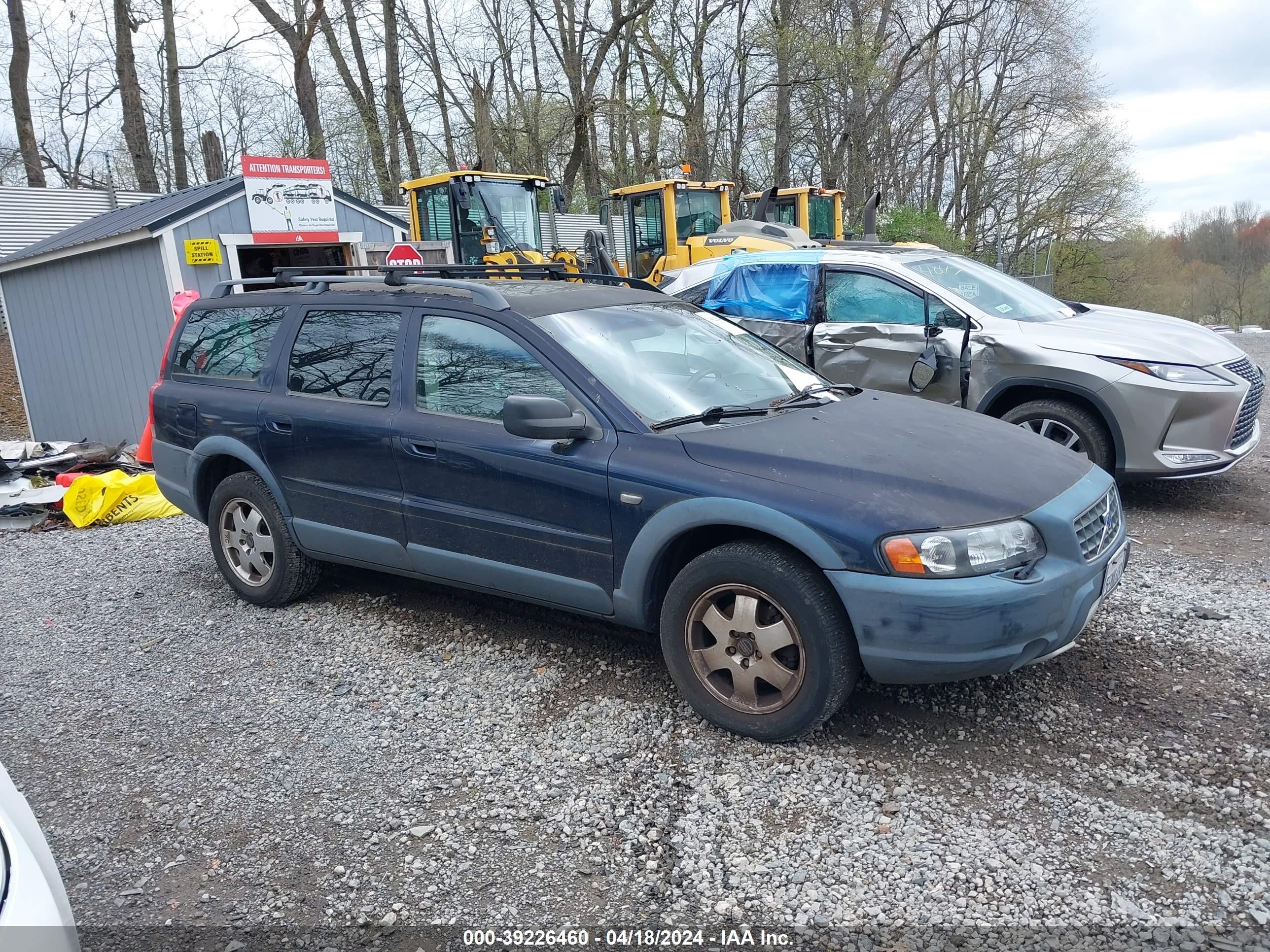 VOLVO XC70 2004 yv1sz59h641130007