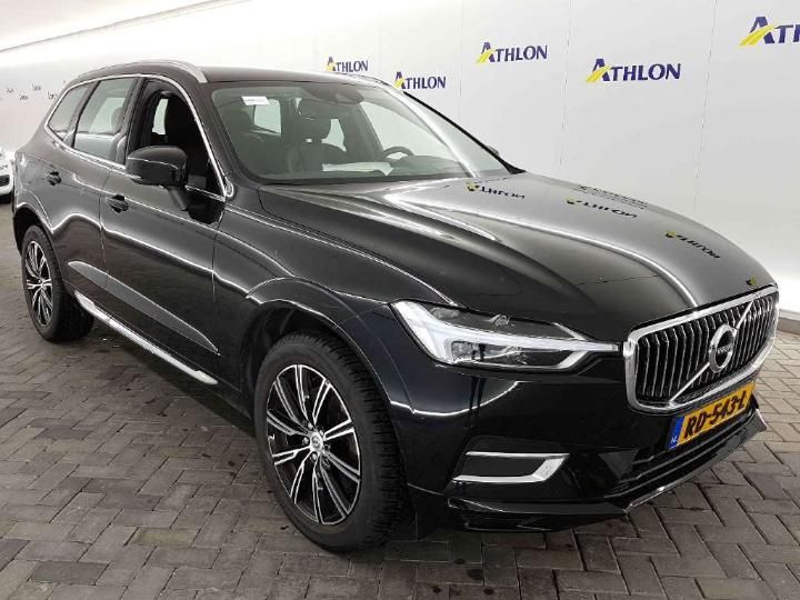 VOLVO XC60 2017 yv1uz10bcj1003830