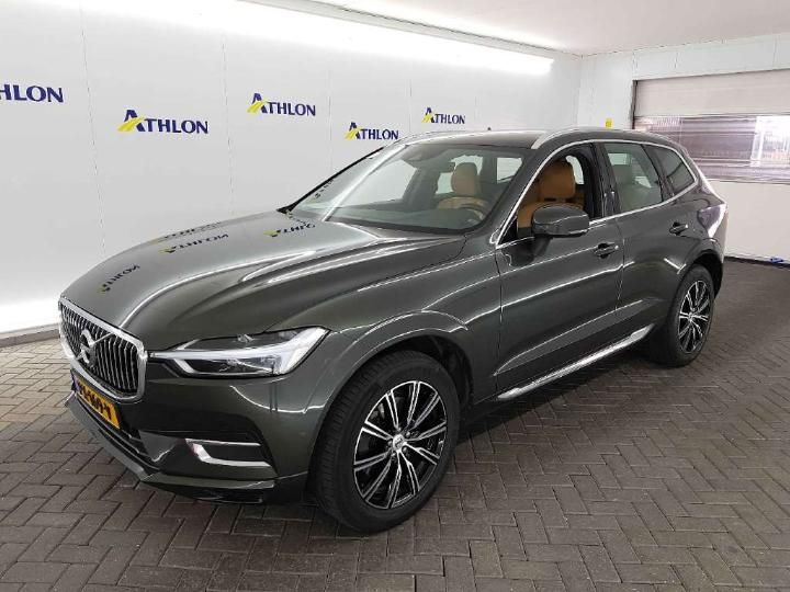 VOLVO XC60 2017 yv1uz10bcj1017436