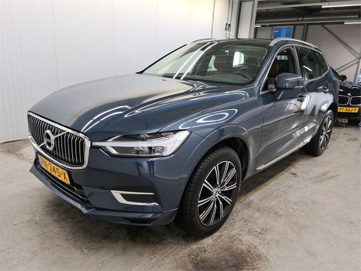 VOLVO XC60 2018 yv1uz25bdj1043360