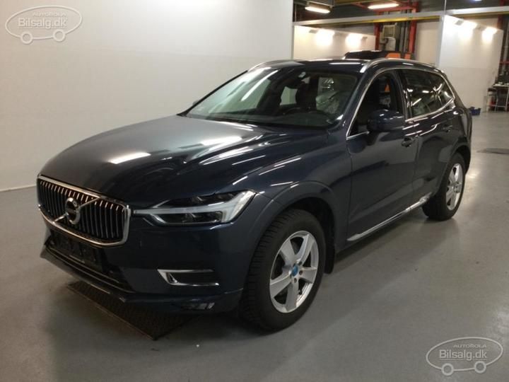 VOLVO XC60 SUV 2018 yv1uz25udk1240134