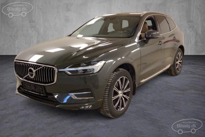 VOLVO XC60 SUV 2017 yv1uz68bcj1021783