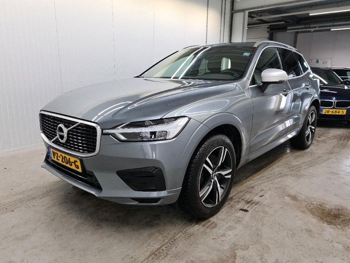 VOLVO XC60 2017 yv1uz68bcj1022402