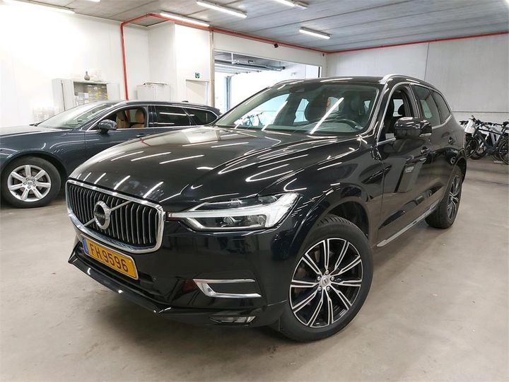 VOLVO XC60 2018 yv1uz68bcj1030374