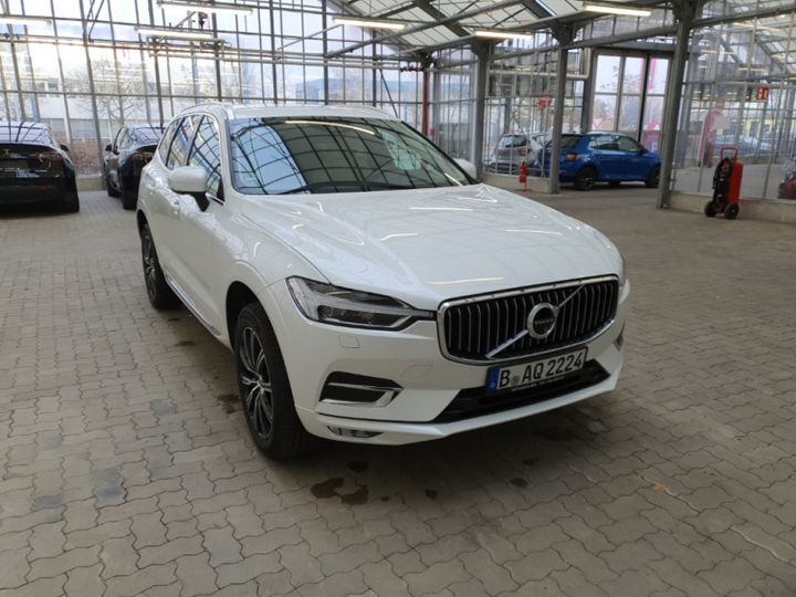 VOLVO XC60 2018 yv1uz68uck1273323