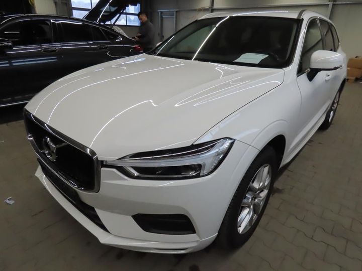 VOLVO XC60 2017 yv1uza88cj1033794