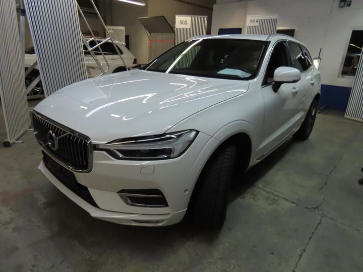 VOLVO XC60 2017 yv1uza8bcj1027934