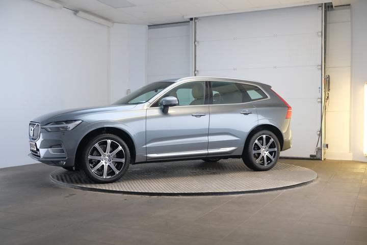 VOLVO XC60 2018 yv1uza8bcj1030433