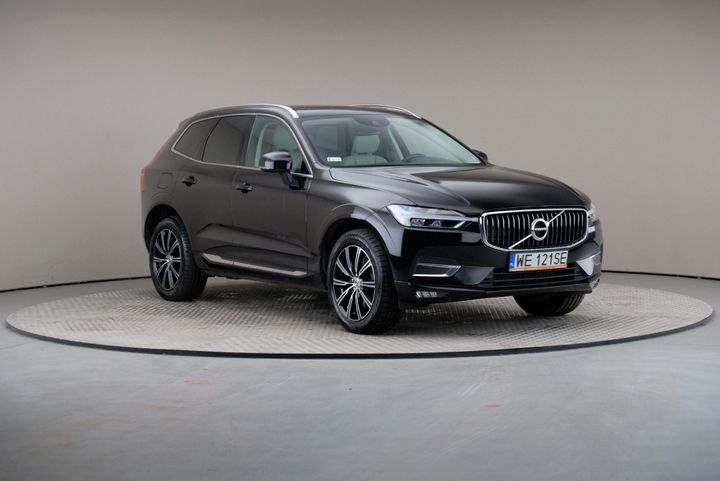 VOLVO XC60 2017 yv1uza8ucj1043155