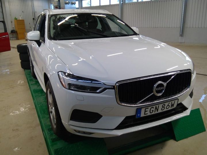 VOLVO XC60 2019 yv1uza8v1l1411006