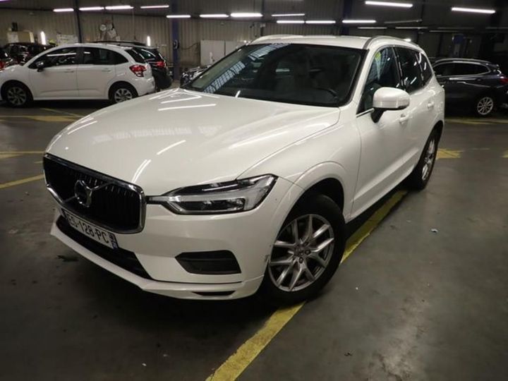 VOLVO XC60 2017 yv1uza8vcj1048345