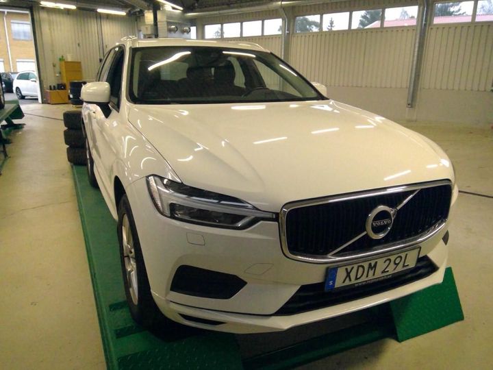 VOLVO XC60 2019 yv1uza8vdk1364865