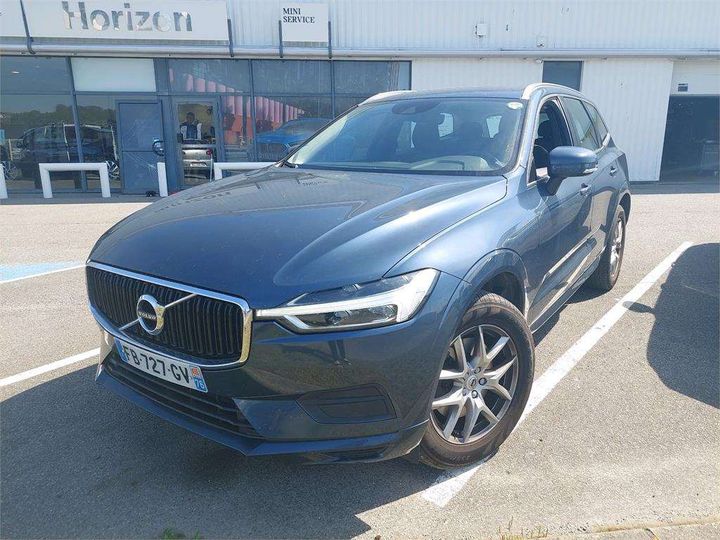 VOLVO XC60 2018 yv1uzarv1k1261855