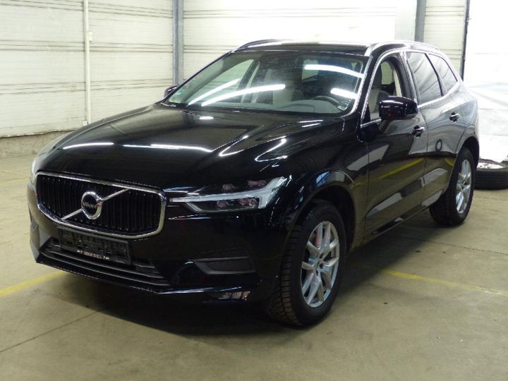 VOLVO XC60 MOMENTUM 2D 2018 yv1uzarv1k1291205