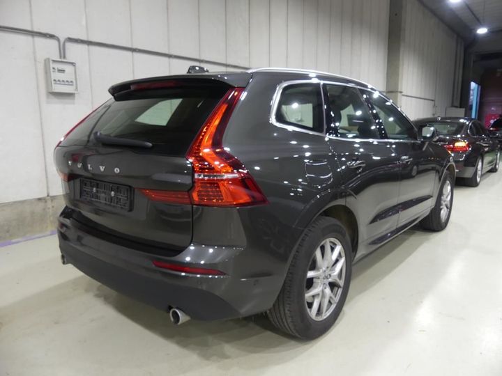 VOLVO XC60 2019 yv1uzarv1k1355738