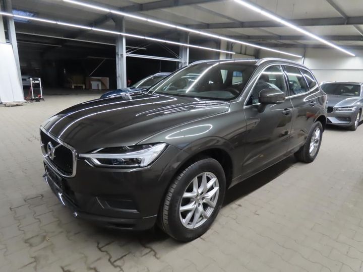 VOLVO XC60 2019 yv1uzarv1l1421533