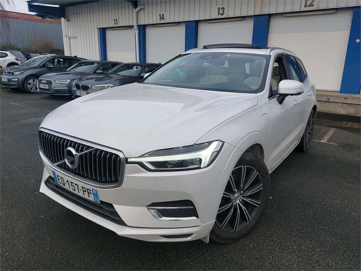 VOLVO XC60 2017 yv1uzbabdj1017858