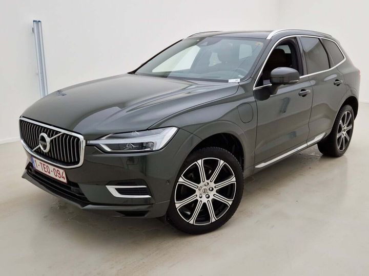 VOLVO XC60 2017 yv1uzbabdj1025281