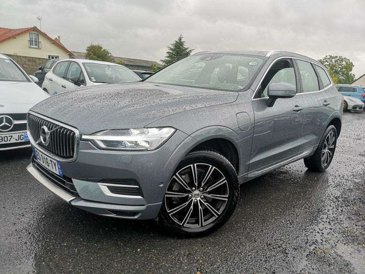 VOLVO XC60 2017 yv1uzbabdj1047061