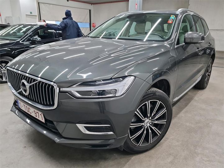 VOLVO XC60 2018 yv1uzbabdj1059577