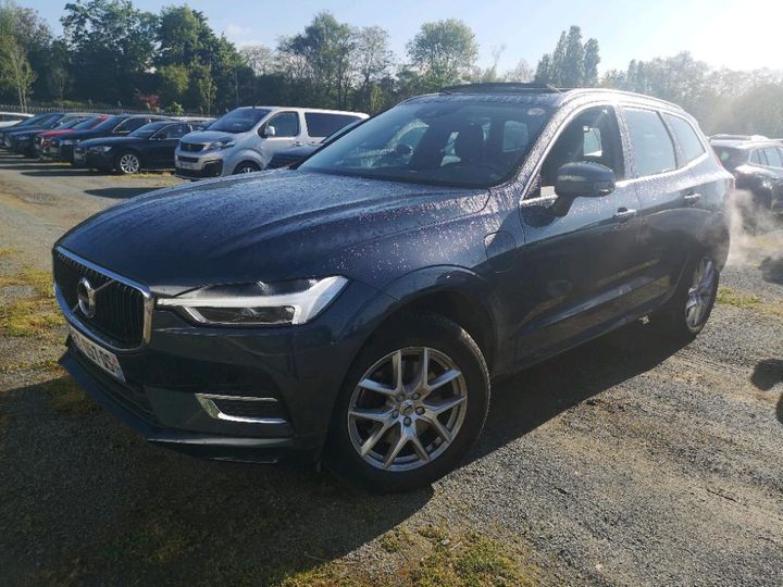 VOLVO XC60 2018 yv1uzbabdj1062429