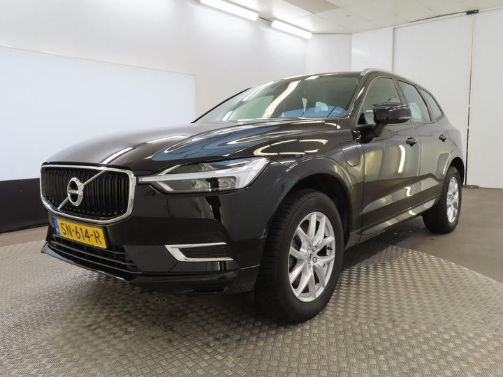 VOLVO XC60 2018 yv1uzbabdj1120999