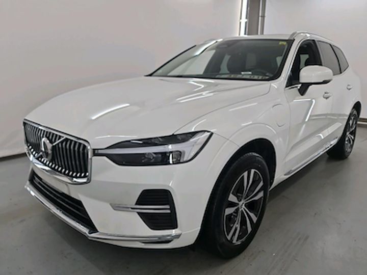 VOLVO XC60 2021 yv1uzbfvdn1911513