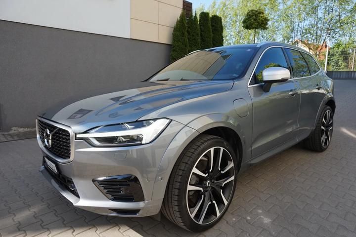 VOLVO XC 60 2018 yv1uzbmtdk1253246