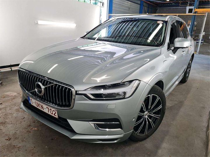 VOLVO XC60 2018 yv1uzbmudk1182571