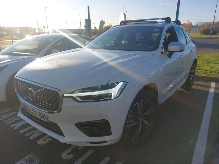 VOLVO XC60 2018 yv1uzbmudk1194240