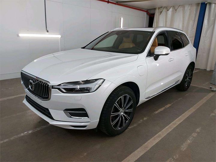 VOLVO XC60 2018 yv1uzbmudk1212145