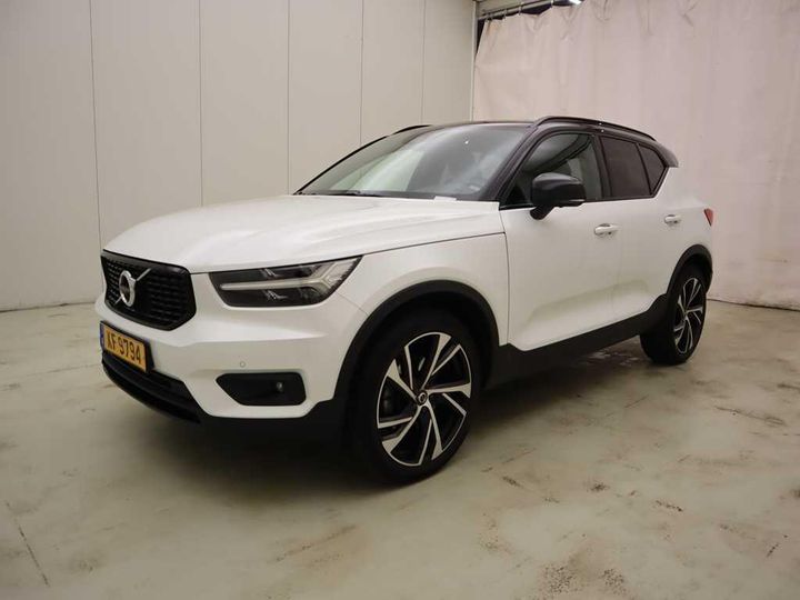 VOLVO XC40 2019 yv1xz13bck2113861