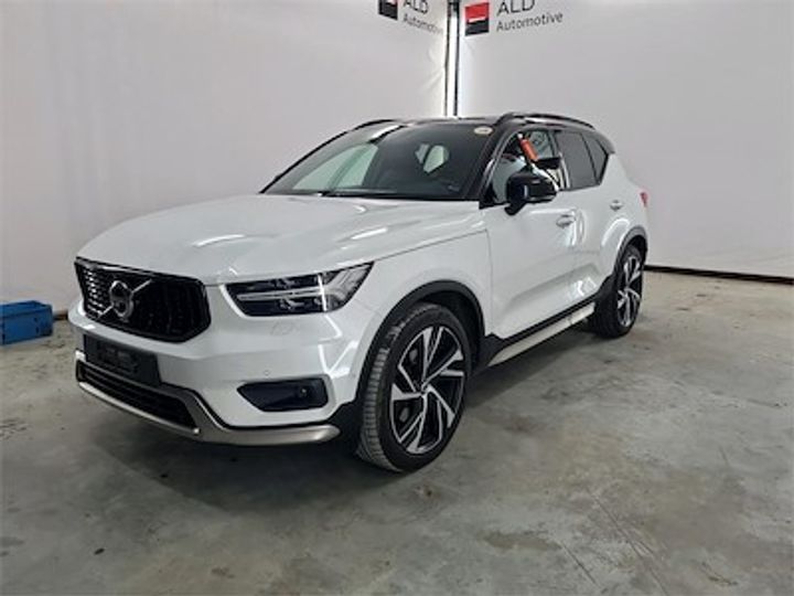 VOLVO XC40 2019 yv1xz13bcl2186705