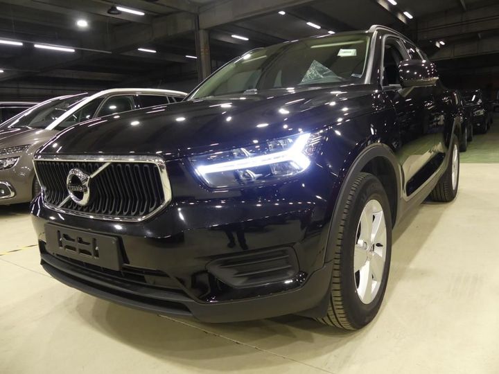 VOLVO XC40 2019 yv1xz14b1k2141871