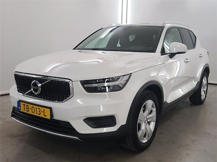 VOLVO XC40 2018 yv1xz14v1k2061053